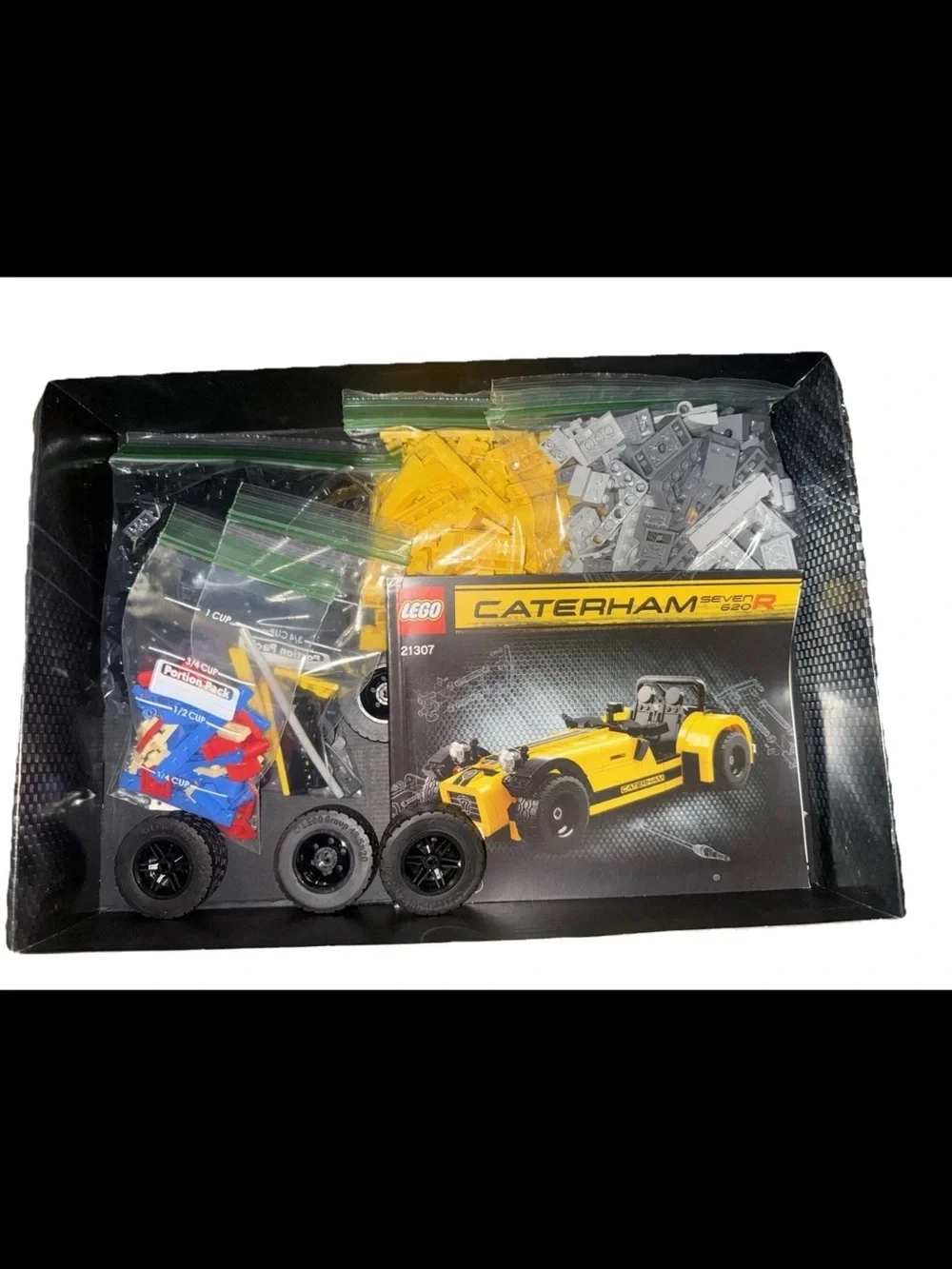 LEGO Ideas: Caterham Seven 620R (21307) - Complete w/ Box & Instructions - Picture 4 of 5